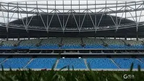 曼联上半场火力全开，下半场却防线告急，英超半程进球与失球之最引关注！